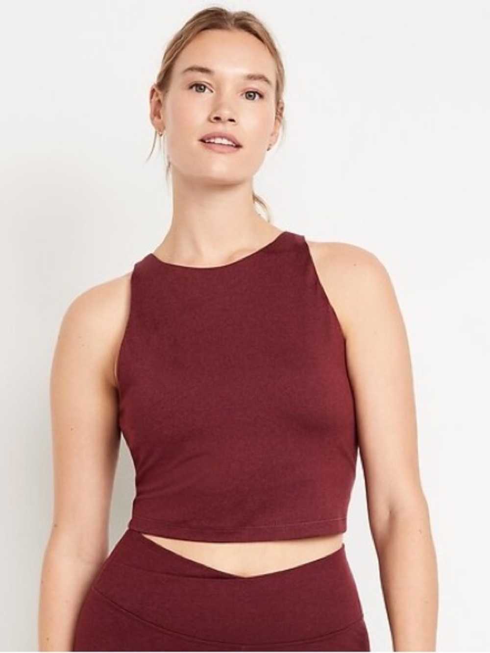 NWT! Old Navy CloudComfy Longline High-Neck Padded Sports Bra 509507 🕶️ Medium